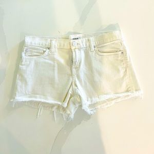 HUDSON Jeans Kenzie cut off denim shorts ~ White 🤍